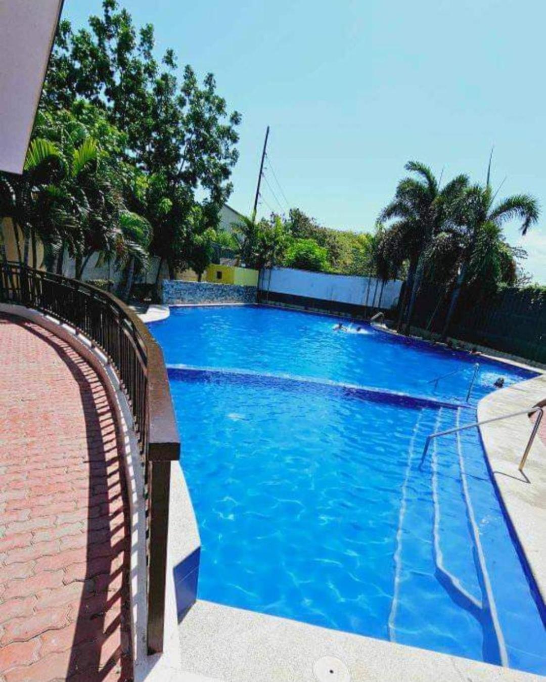 Anuvaresidences Manila Exteriér fotografie